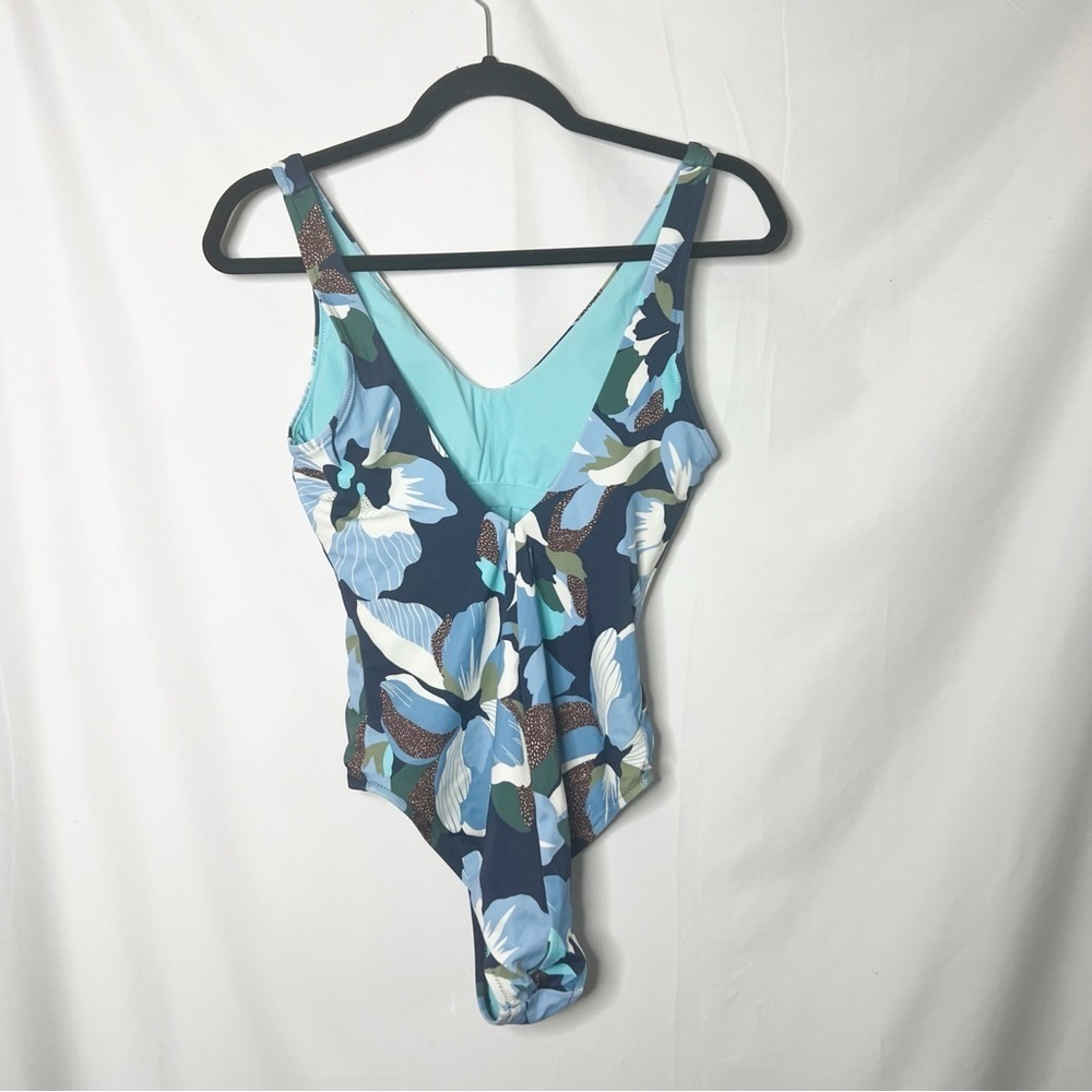 Athleta Seychelles One Piece Hero Bloom  Floral Swimsuit - Picture 4 of 5